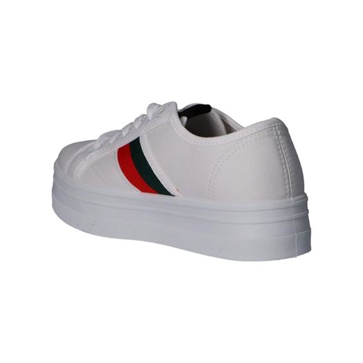 Mtng femme vero blanc2281402_5 sur voshoes.com